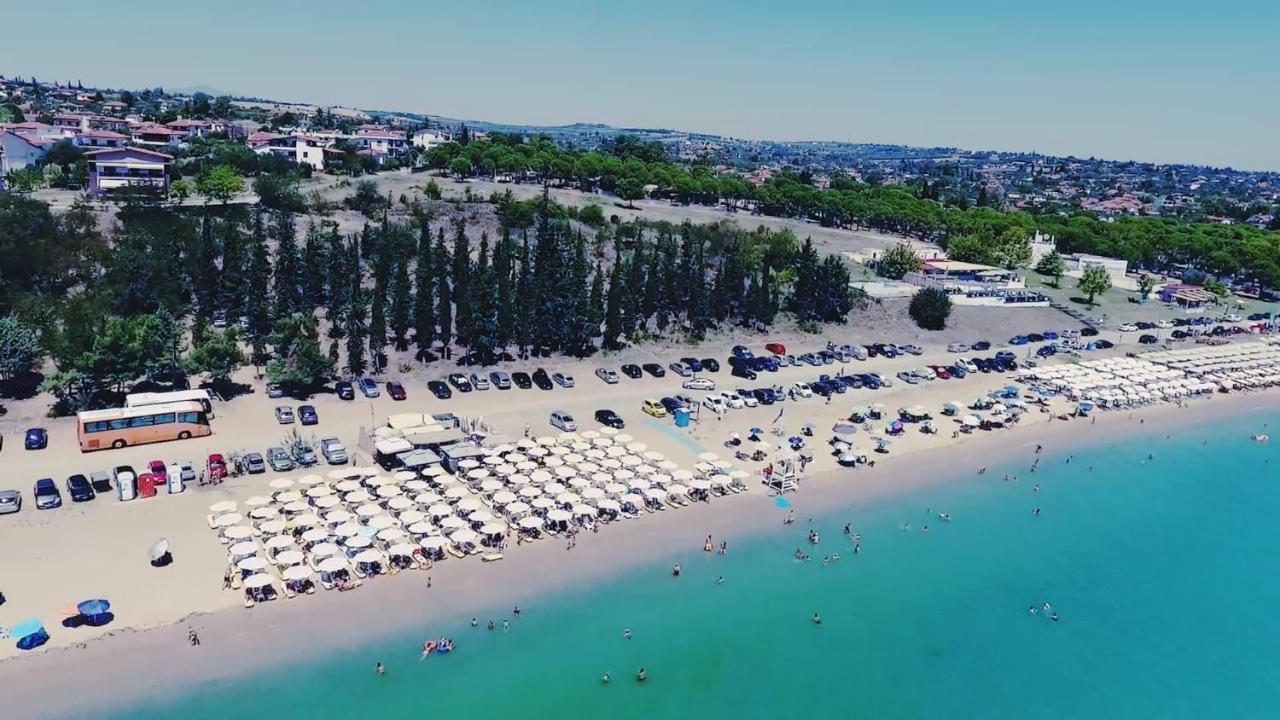 Villa Achilleas Nea Kallikrateia Bagian luar foto