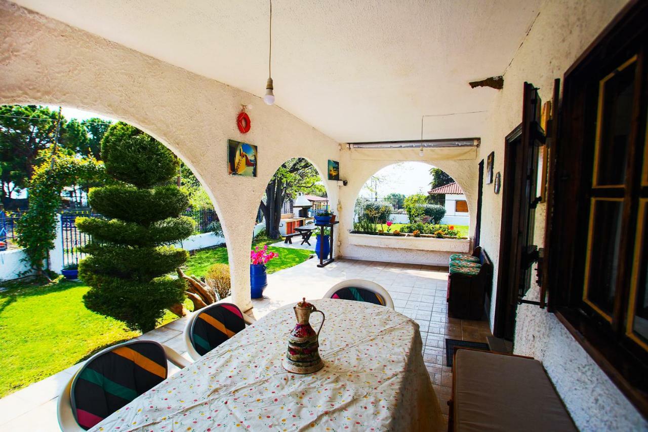 Villa Achilleas Nea Kallikrateia Bagian luar foto