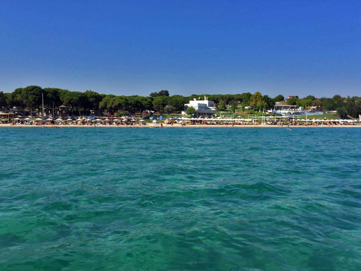 Villa Achilleas Nea Kallikrateia Bagian luar foto